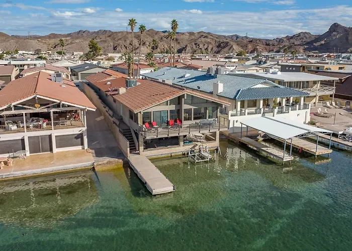 Moovalya Keys | Spacious Riverfront Retreat • Private Dock * Parker
